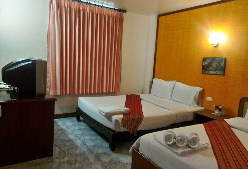 غرفة عائلية, Thepparat Lodge Krabi