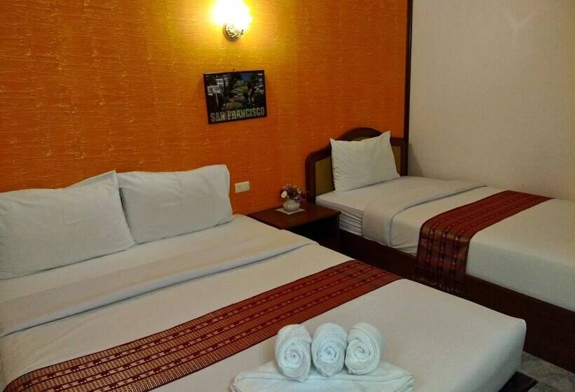 패밀리 룸, Thepparat Lodge Krabi