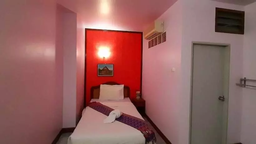 Standard Single Room, Thepparat Lodge Krabi