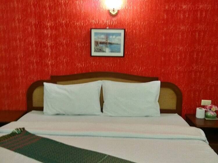 غرفة ديلوكس, Thepparat Lodge Krabi