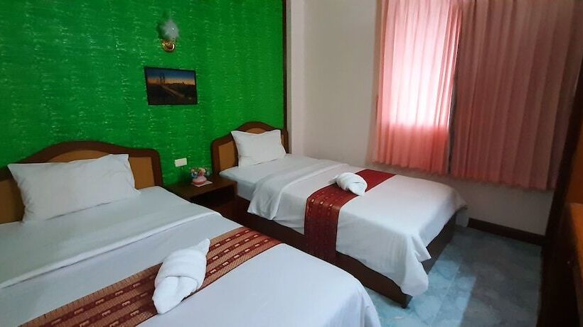 غرفة ديلوكس, Thepparat Lodge Krabi