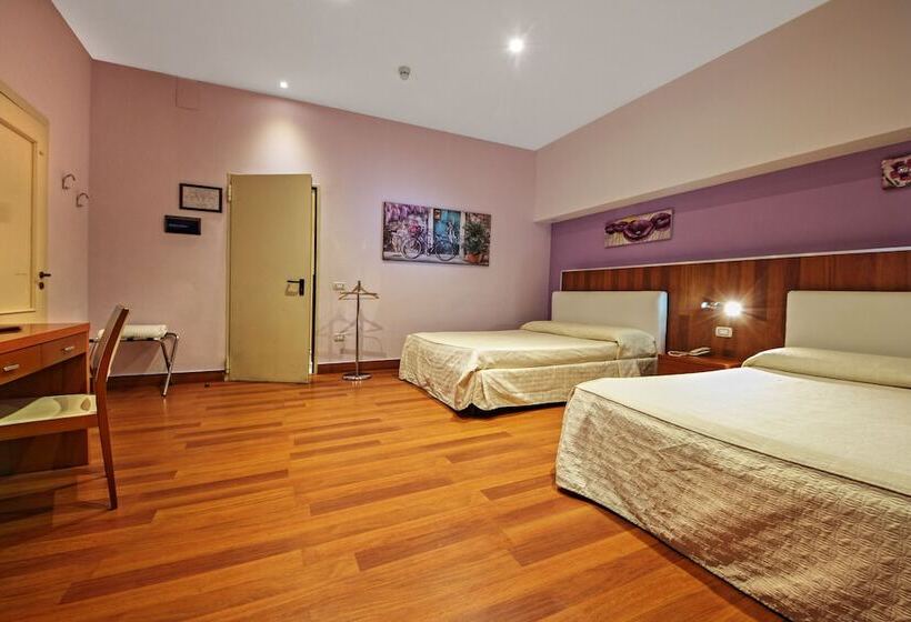 四人标准间, Tonic