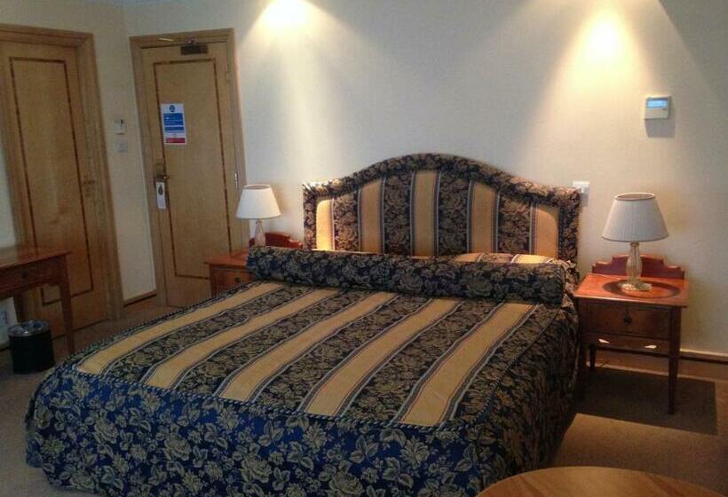 이그제큐티브 룸, Troy