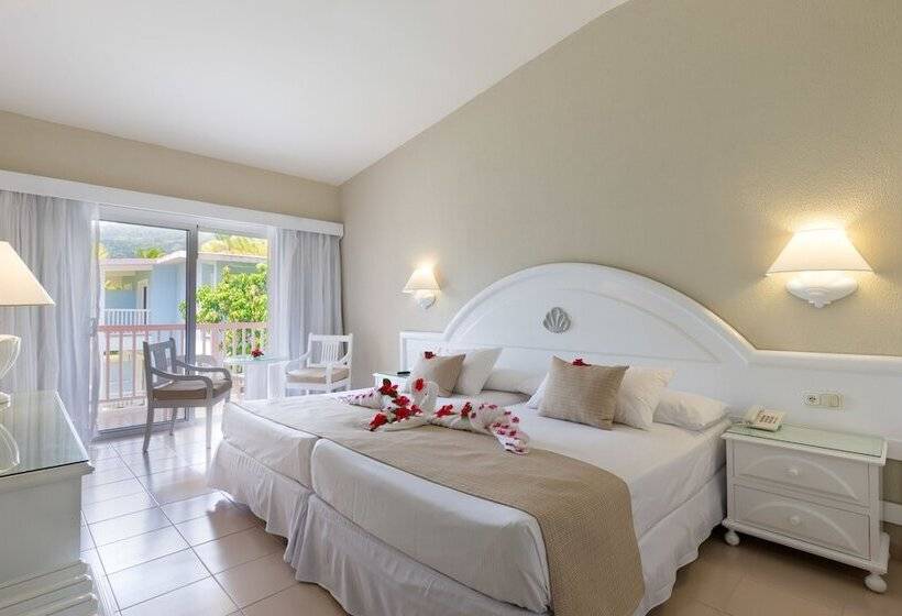 غرفة سوبيريور مطلّة علي البحر, Playabachata