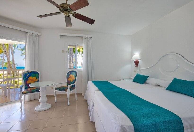 غرفة سوبيريور مطلّة علي البحر, Playabachata