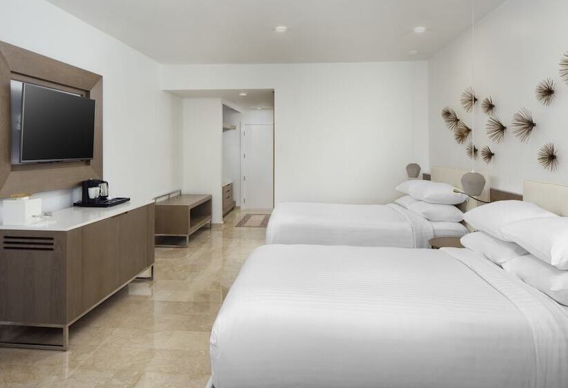اتاق لوکس با چشم‌انداز باغ, Hyatt Regency Grand Reserve Puerto Rico