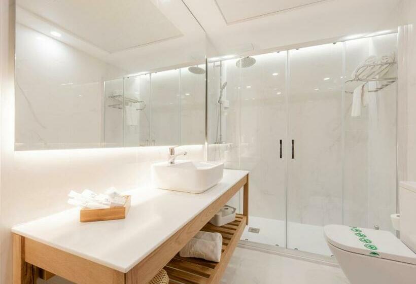 דירת חדר נוף לים, Toboso Apar  Turis