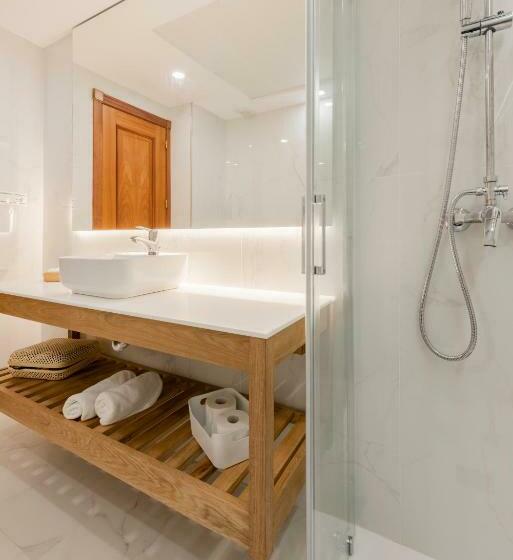 סטודיו סטנדרטי נוף לים, Toboso Apar  Turis