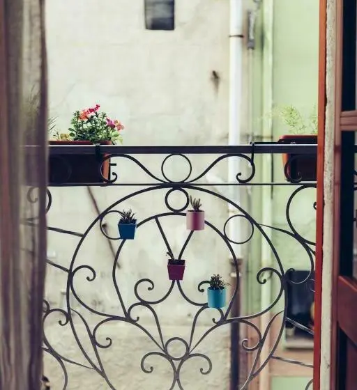 سوییت جونیور لوکس, B&b Blu Bosa