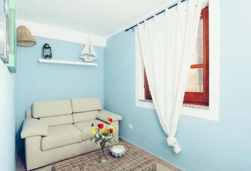 سوییت جونیور, B&b Blu Bosa