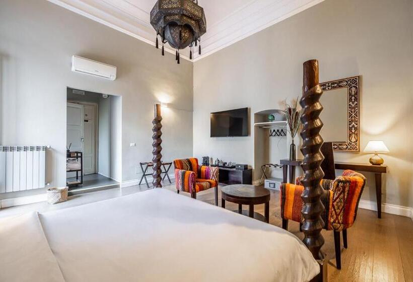 اتاق استاندارد با تخت بزرگ, Vittorio S Luxury