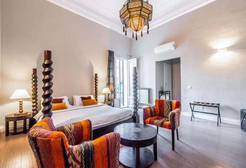 اتاق استاندارد با تخت بزرگ, Vittorio S Luxury