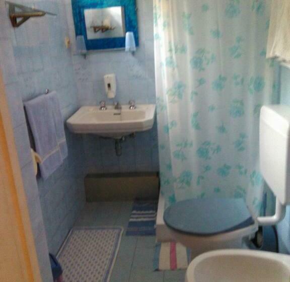 スタンダードルーム, Pensione Santa Chiara Di Biancheri Katia