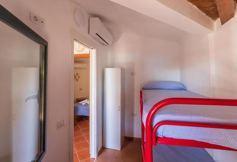 آپارتمان 1 خوابه با تراس, Villaggio Residence Pietra Grigia