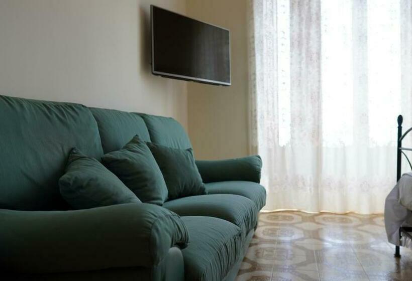 חדר סטנדרט לארבעה, B&b La Veranda