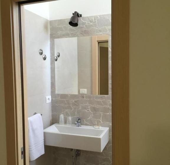 اتاق استاندارد سه نفره, Casa Maritrì Locazione Turistica