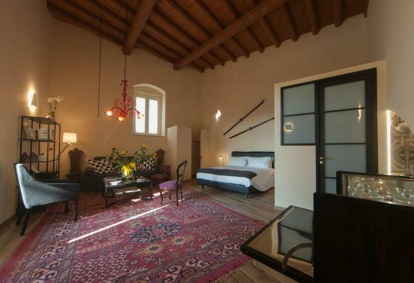 استودیوی استاندارد, La Soffitta Covelli