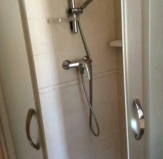 デラックスルーム, B&b Delle Rose