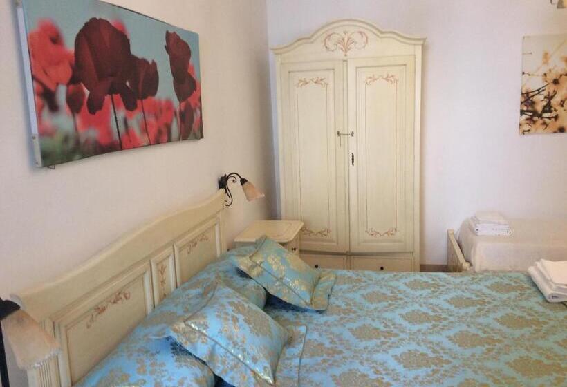 غرفة قياسية رباعية, B&b Delle Rose