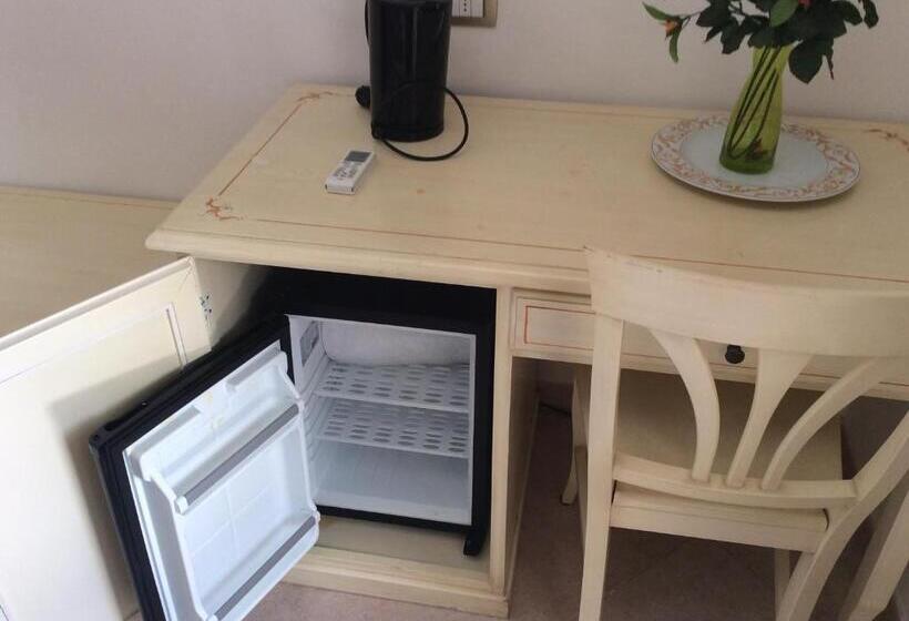 غرفة قياسية, B&b Delle Rose