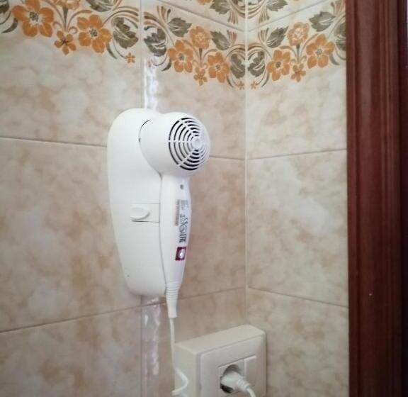 غرفة قياسية مطلّة علي البحر مزوَّدة بشُرفة, B&b Galletto