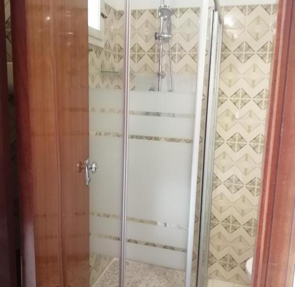 غرفة قياسية مطلّة علي البحر مزوَّدة بشُرفة, B&b Galletto