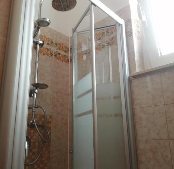 غرفة قياسية رباعية, B&b Galletto