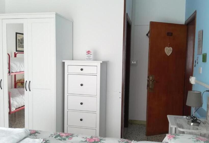 Четырехместный Номер Стандарт, B&b Galletto