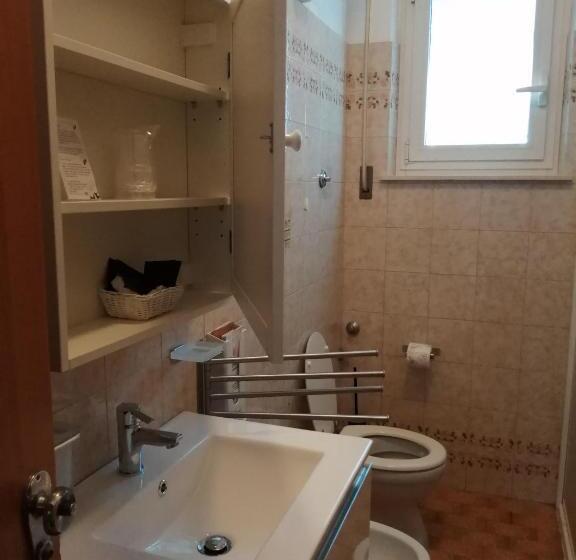 غرفة قياسية رباعية, B&b Galletto