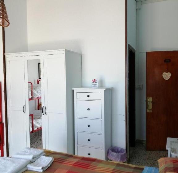 غرفة قياسية رباعية, B&b Galletto