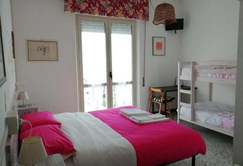 غرفة قياسية رباعية, B&b Galletto