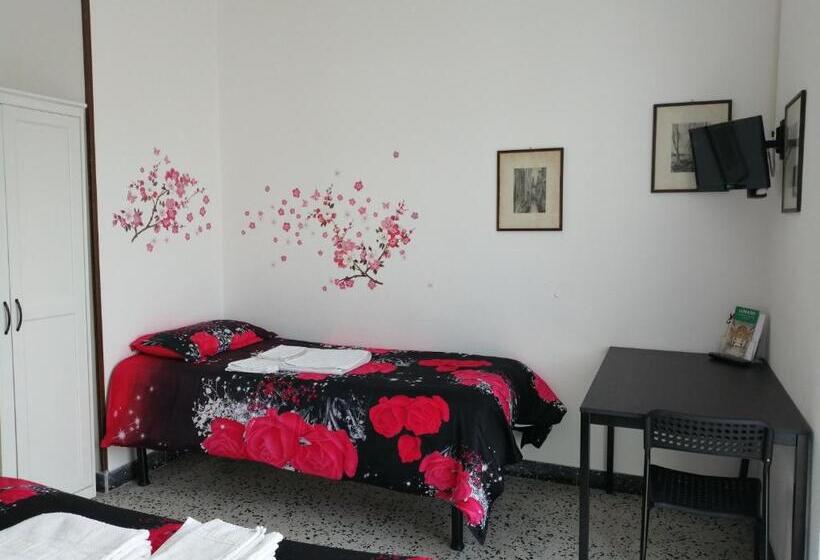 غرفة قياسية ثلاثية مطلة علي الحديقة, B&b Galletto