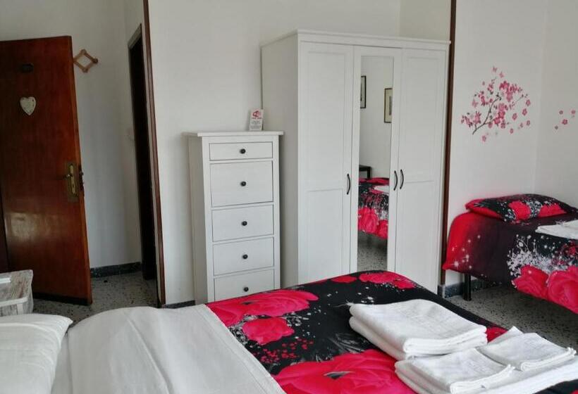 Трехместный Номер Стандарт Вид на Сад, B&b Galletto