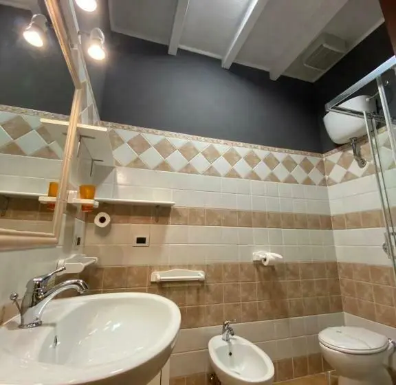 اتاق استاندارد, Cagliari Old Town B&b