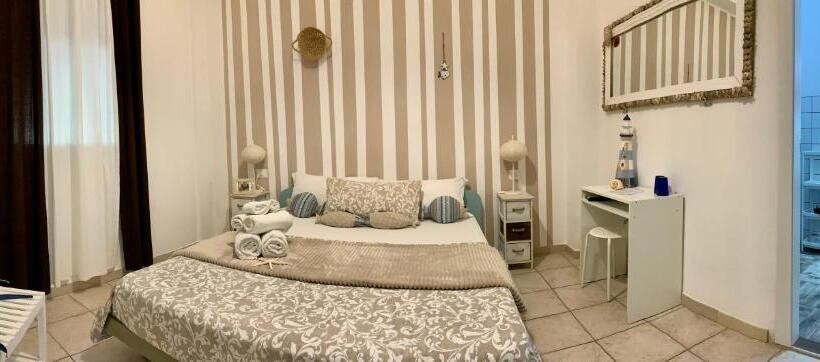 スタンダードルーム, Cozzo Spadaro B&b