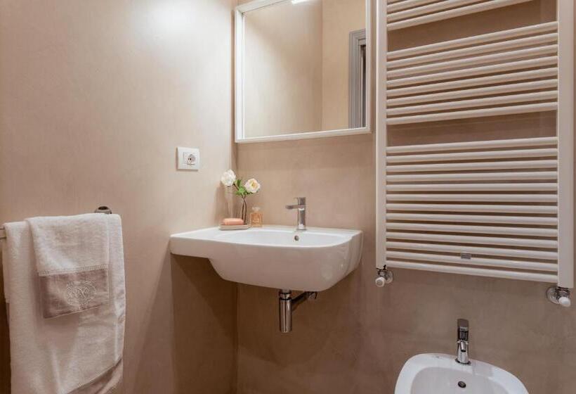 اتاق استاندارد با تخت بزرگ, Il Cortile Di Elisa & Our Flats