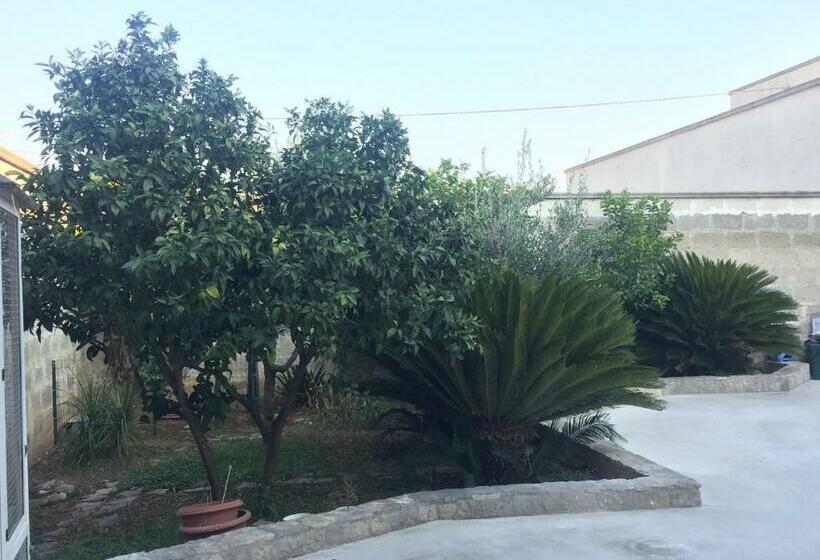 חדר סטנדרט נוף לגינה, B&b L  Aurora