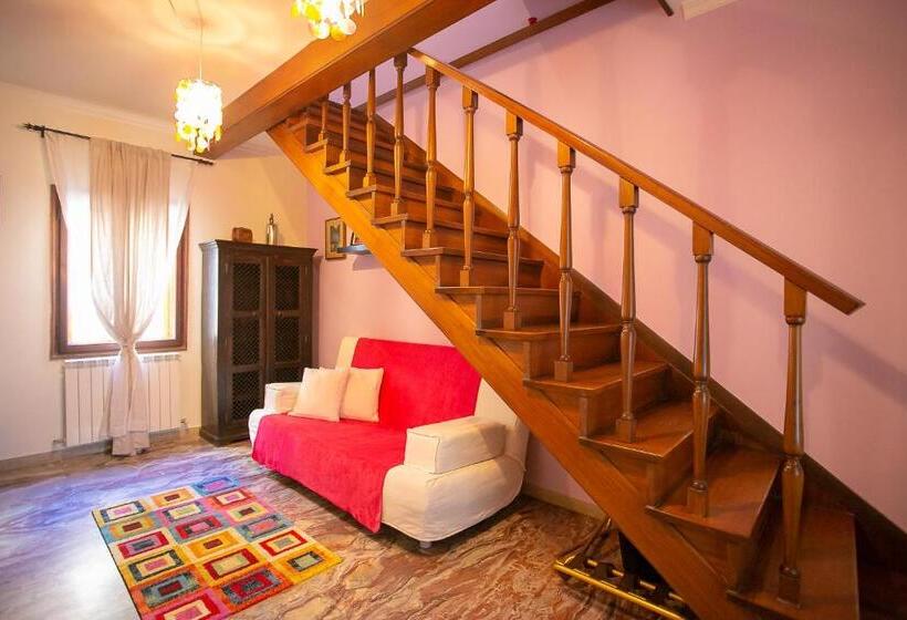 Четырехместный Номер Стандарт, B&b La Corte
