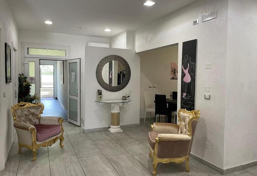 트리플 클래식 룸, Garda Relais Luna Blu