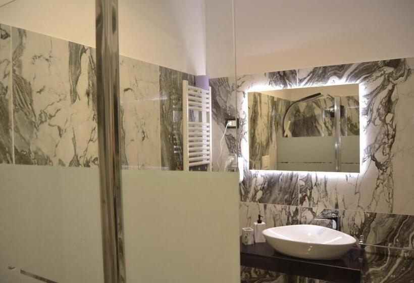 정원 전망 4인용 스탠다드 룸, Garda Relais Luna Blu