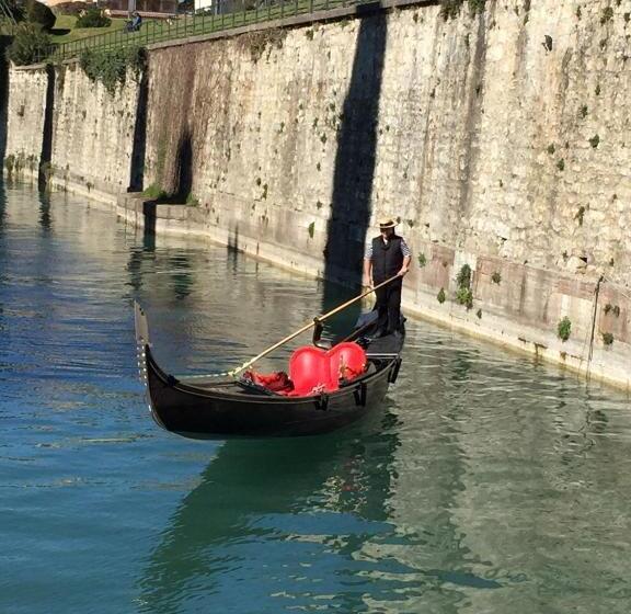 4인용 스탠다드 룸, Garda Relais Luna Blu