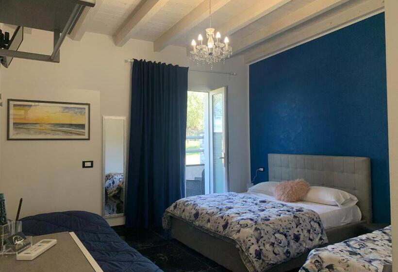 4인용 스탠다드 룸, Garda Relais Luna Blu