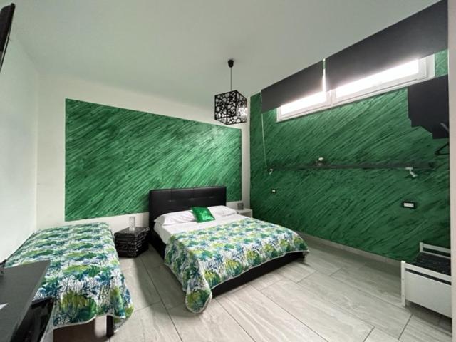 اتاق کلاسیک سه تخته, Garda Relais Luna Blu
