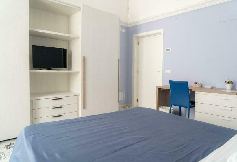 Номер Стандарт, Le Tre Rondini