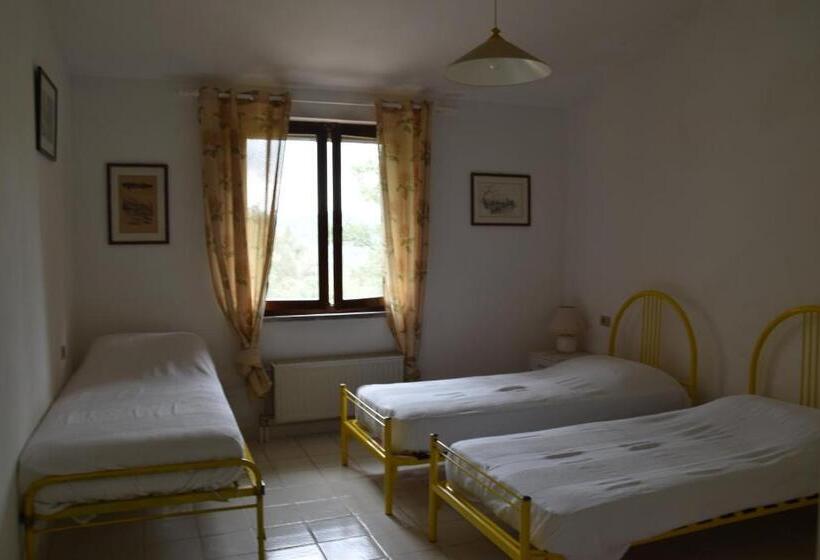 غرفة قياسية ثلاثية, Agriturismo Campo Al Crognolo