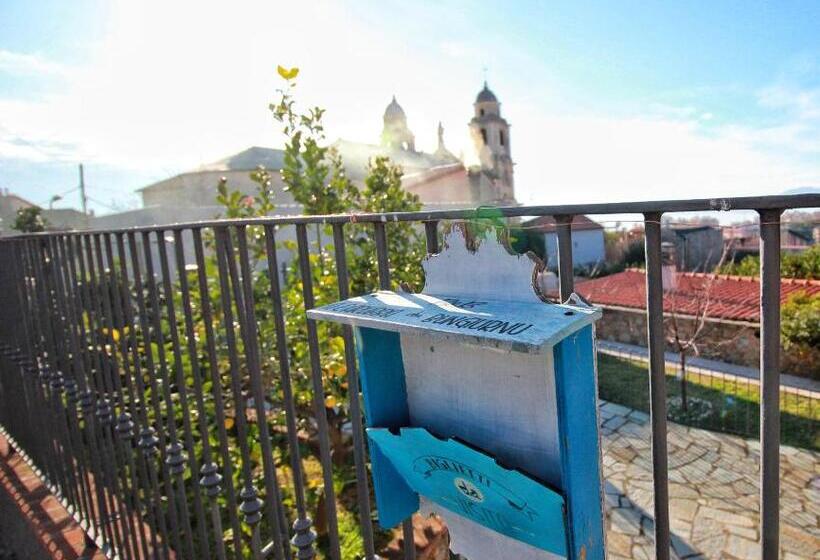 חדר סטנדרט, A Carubba Du Bungiurnu