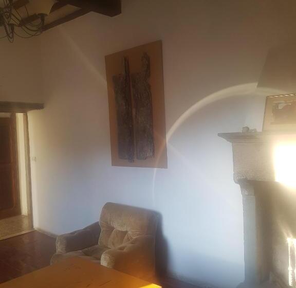 家庭间, La Torre Di Pieve