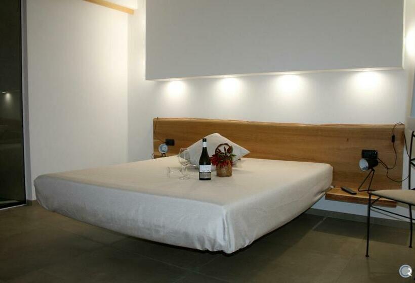 اتاق استاندارد با چشم‌انداز دریا, Punta Bianca Suite & Home Experience