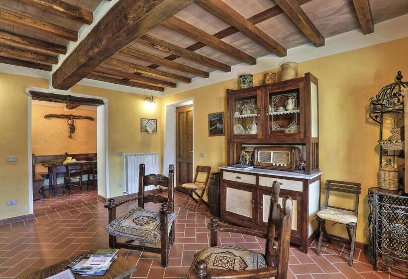 شقة 3 غرف, Agriturismo Le Scope