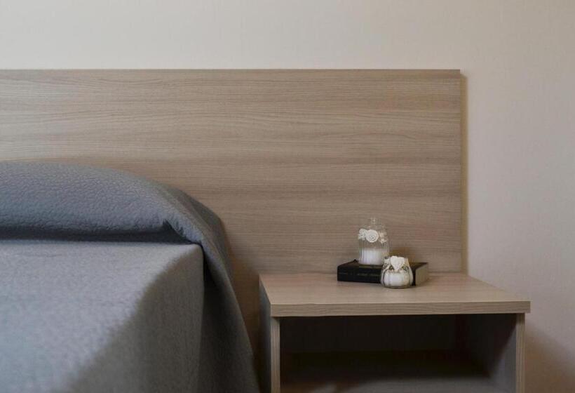 اتاق لوکس با چشمانداز شهر, B&b Santa Lucia, Rapolla